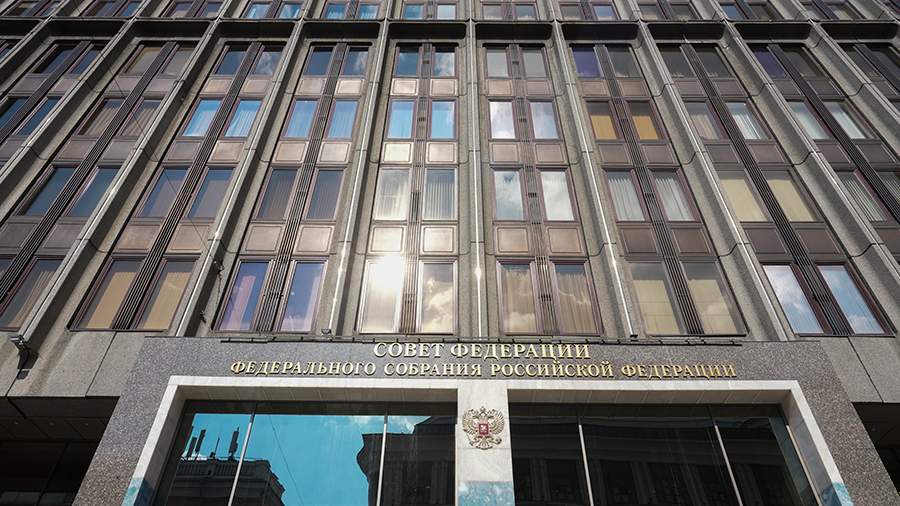 Совфед одобрил ограничительные меры для скрывающихся релокантов