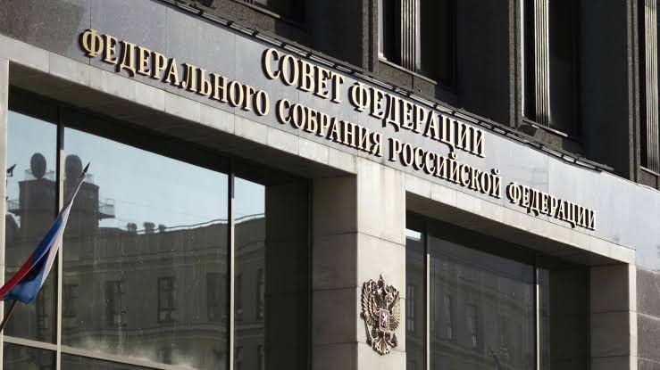 Совфед РФ одобрил закон о разработке и регулировании искусственного интеллекта в России.